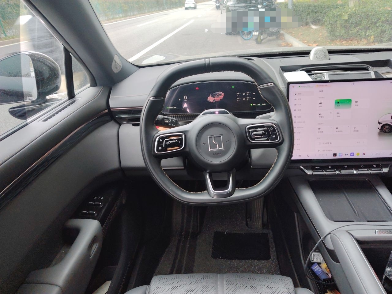Zeekr 7X 2025 100 kWh Long-Range Rear-Wheel Drive with Intelligent Driving Features — снимка 10