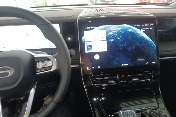 Used GAC Trumpchi M8 2024 Master Series 400T Prestige Edition
