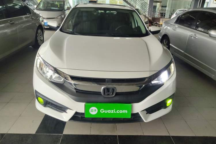 Used Honda Civic 2016 220TURBO CVT Luxury Edition