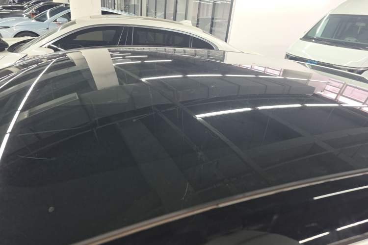 Used CHANGAN NEVO A07 2025 Blue Whale Pure Electric 625 Flagship Model Roof