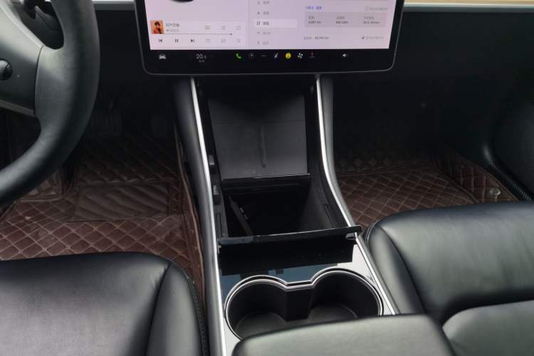 Used Tesla Model 3 2019 Standard Range Rear-Drive Upgraded Version
