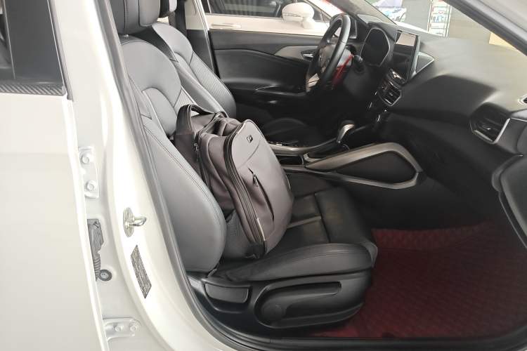 Used Hyundai Lafesta 2021 280TGDi Luxury Sport Enjoyment Edition Right Front Seat