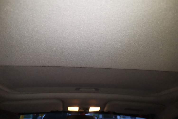 Used Mitsubishi Lancer EX 2012 Chasing Edition 1.8L CVT Luxury Model Headliner