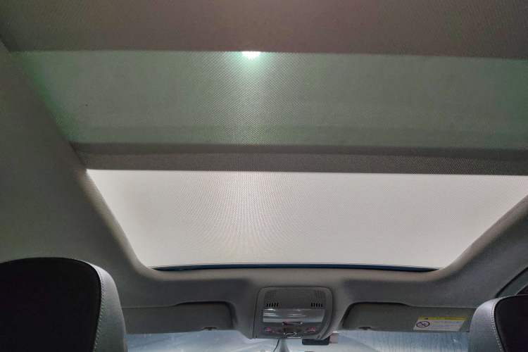 Used Audi Q5 2017 Plus 40 TFSI Technology Model Headliner