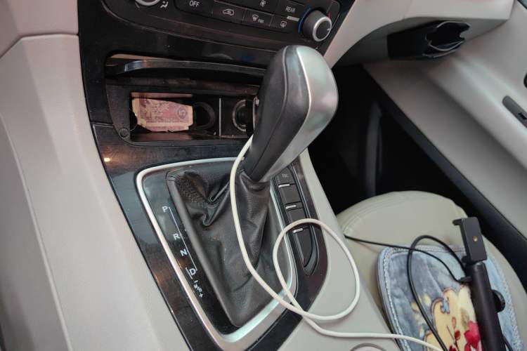 Used Huasong 7 2015 2.0T Automatic Comfort Model