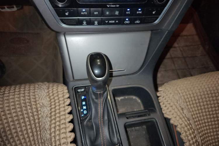 Used Hyundai Sonata 2015 1.6T GLX Advanced Model
