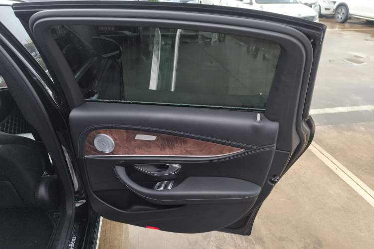 Used Mercedes-Benz E-Class 2020 Facelift E 260 L
