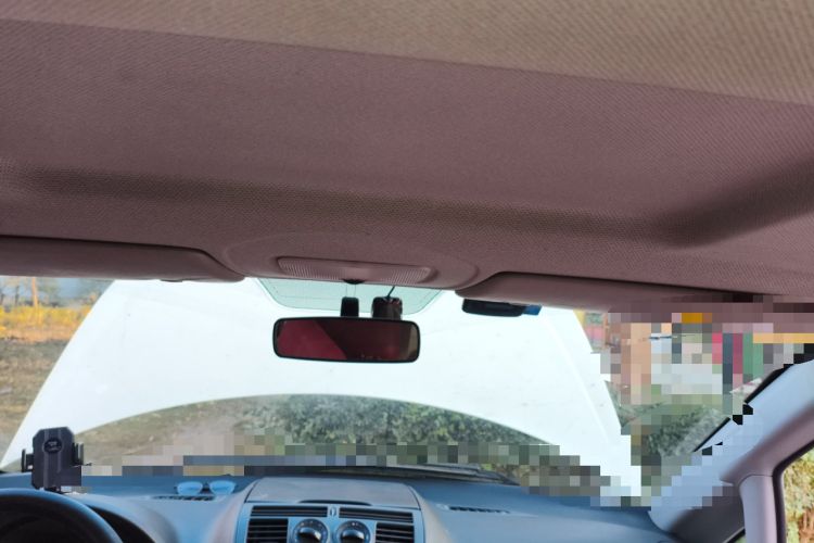 Used Mercedes-Benz Vito 2010 2.5L Elite Edition Headliner