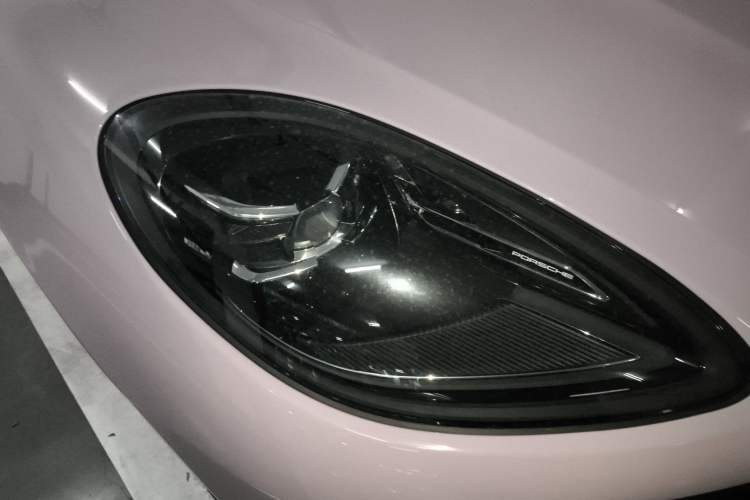 Used Porsche Macan 2022 Macan 2.0T
