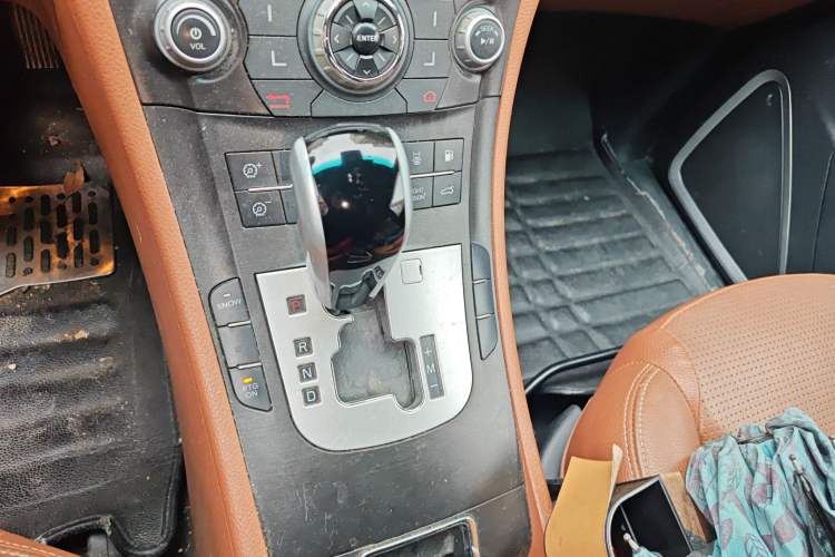 Used Luxgen Great 7 SUV 2014 Honor Collection Edition 2.2T Two-Wheel Drive Smart Model