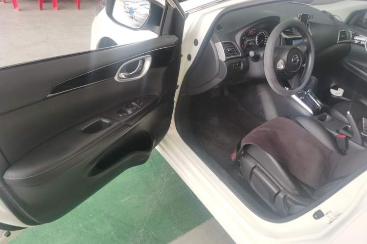 Used Nissan Sylphy 2022 Classic 1.6XL CVT Luxury Edition Driver Seat