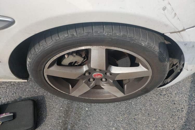 Used Jaguar XE 2015 2.0T 200 PS R-Sport