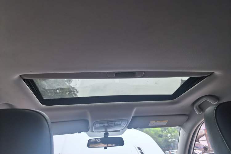 Used CHANGAN CS75 2014 1.8T Automatic Elite Model China IV Standard
