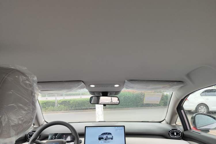 Used AION UT 2025 330 Starlight Edition Headliner