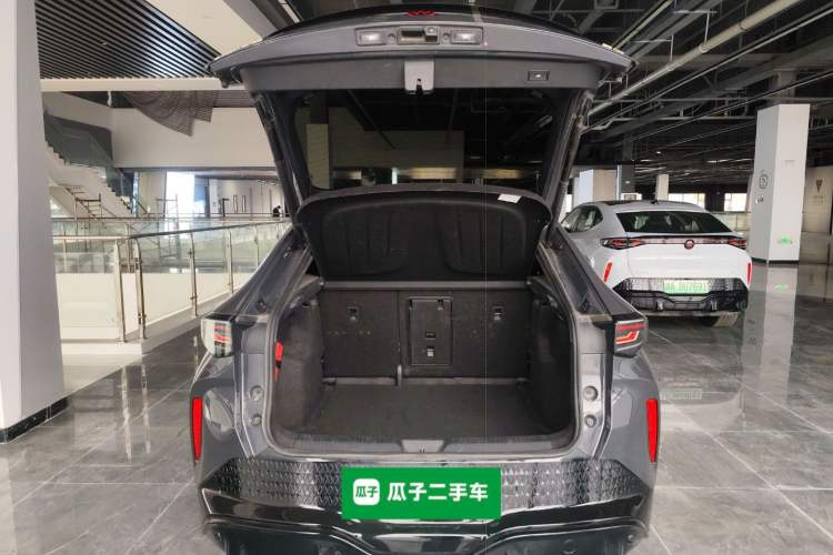 Used Volkswagen ID.UNYX 2024 Ultra Long-Range Version Trunk