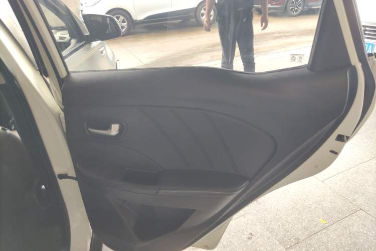 Used Luxgen S3 2016 1.6L CVT Smart Enjoyment Model