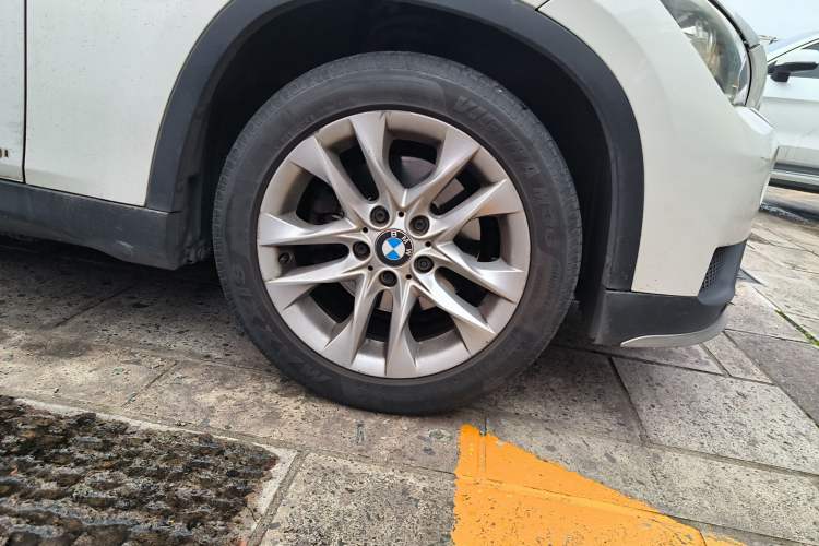 Used BMW X1 2014 sDrive18i Leading Model