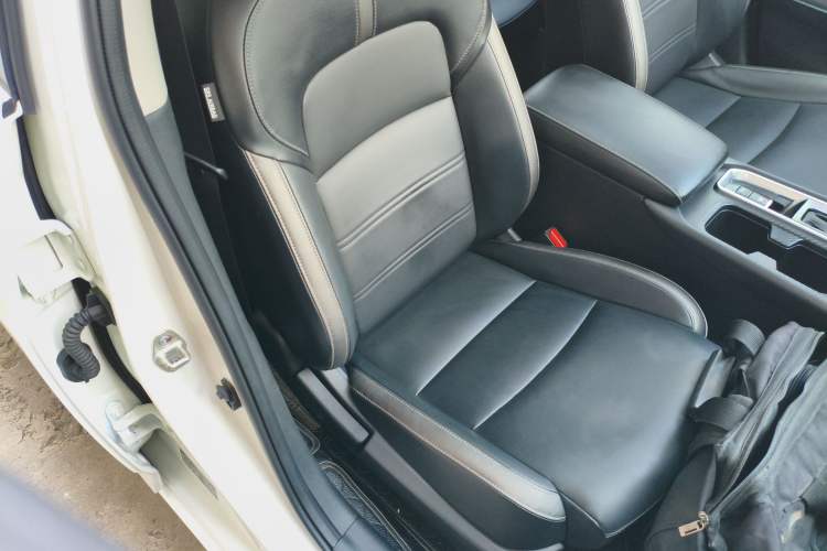 Used Nissan Sylphy 2022 1.6L XL CVT Enjoyment Edition Right Front Seat