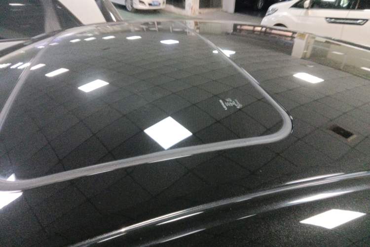 Used Lexus ES 2013 300h Elite Edition
