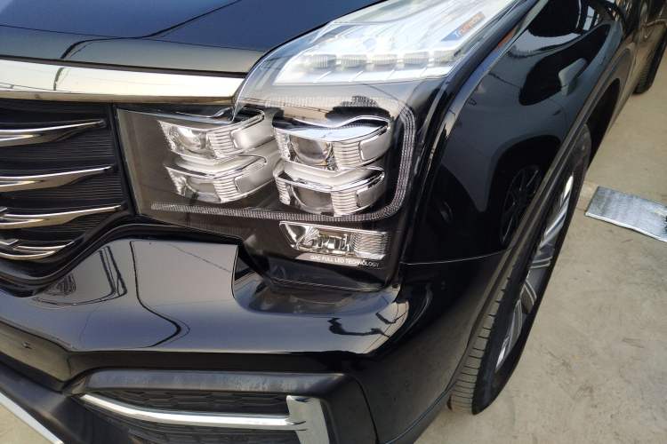 Used GAC Trumpchi GS8 2020 390T Four-Wheel Drive Luxury Smart Connectivity Commemorative Edition (7 Seats) Left Front Headlight