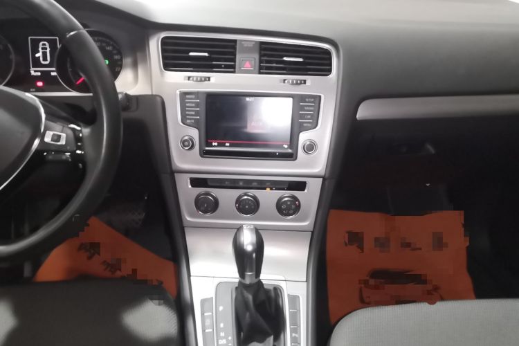 Used Volkswagen Golf 2015 1.4TSI Comfort Travel Edition