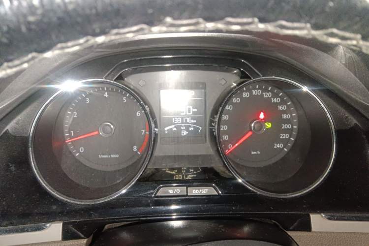 Used Volkswagen Bora 2014 1.6L Automatic Comfort Model Instrument Cluster