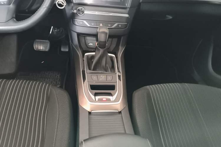 Used Peugeot 408 2015 1.2T Automatic Luxury Edition
