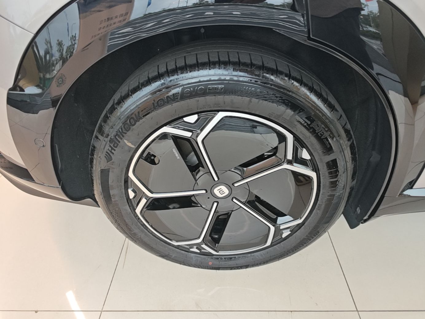 Xiaomi Auto YU7 2025 Ultra-Long Range Rear-Wheel Drive Version — снимка 11