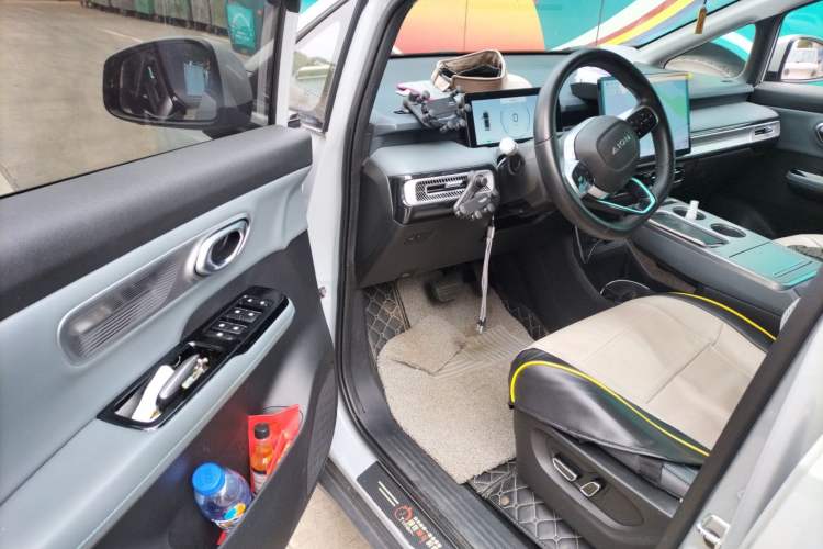 Used AION Y 2022 Plus 70 Smart Edition