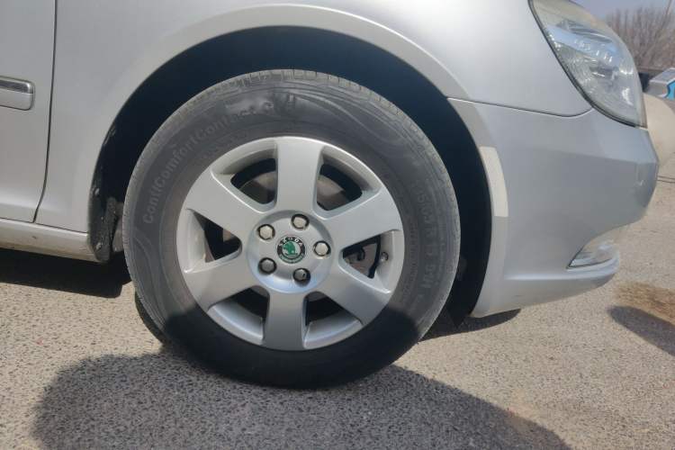 Used Skoda Octavia 2012 1.6L Manual Yijun Edition
