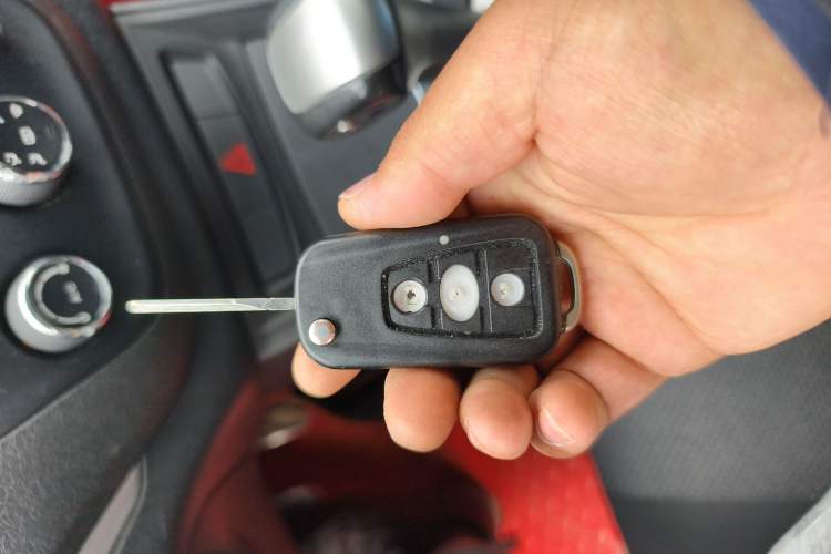 Used MG 5 2012 1.5L Automatic Luxury Edition Vehicle Key