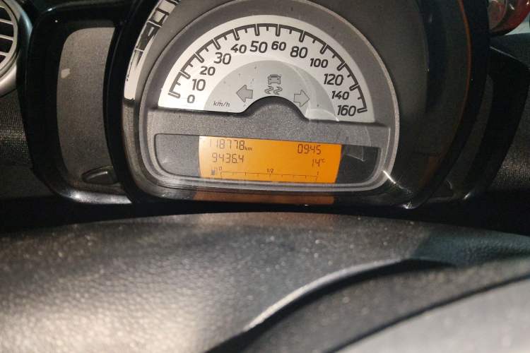 Used smart fortwo 2011 1.0 MHD Hardtop Standard Edition
