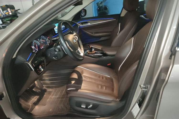 Used BMW 5 Series 2018 Revised Version 530Li Leading Edition Luxury Package
