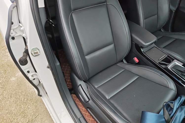 Used Hyundai Mistra 2017 1.6T Automatic Smart GLS China V Standard Right Front Seat