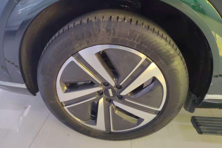 Used Wey Lanshan 2025 Four-Wheel Drive Max
