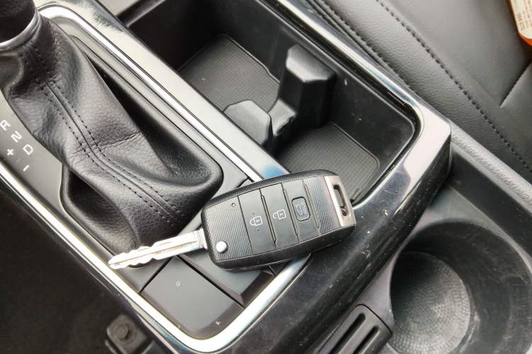 Used Kia K4 2014 1.8L Automatic GL