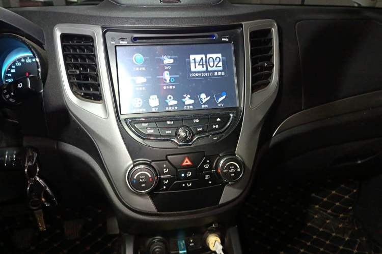 Used Changan CS35 2012 1.6L Manual Luxury Model China IV Standard
