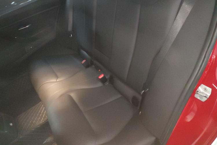 Used BMW 3 Series 2018 320Li Fashion Model
