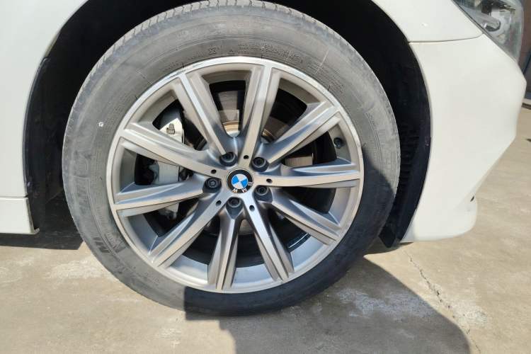 Used BMW 5 Series 2018 528Li Launch Special Edition
