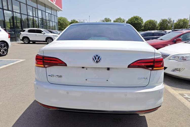 Used Volkswagen Bora 2019 Revised Version 1.5L Automatic Comfort Edition China VI Standard