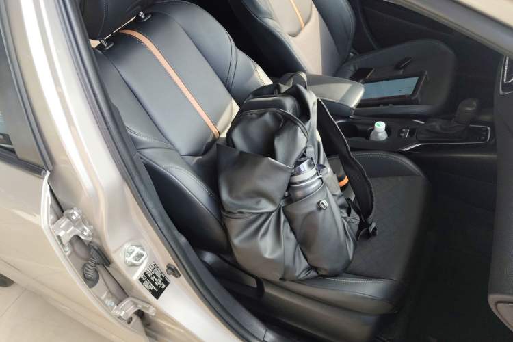 Used Toyota Levin 2023 Smart Electric Hybrid Dual-Engine 1.8L Sport Edition
