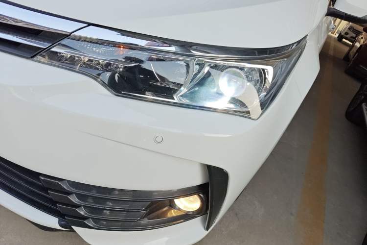 Used Toyota Corolla 2017 Revised Version 1.2T S-CVT GL-i