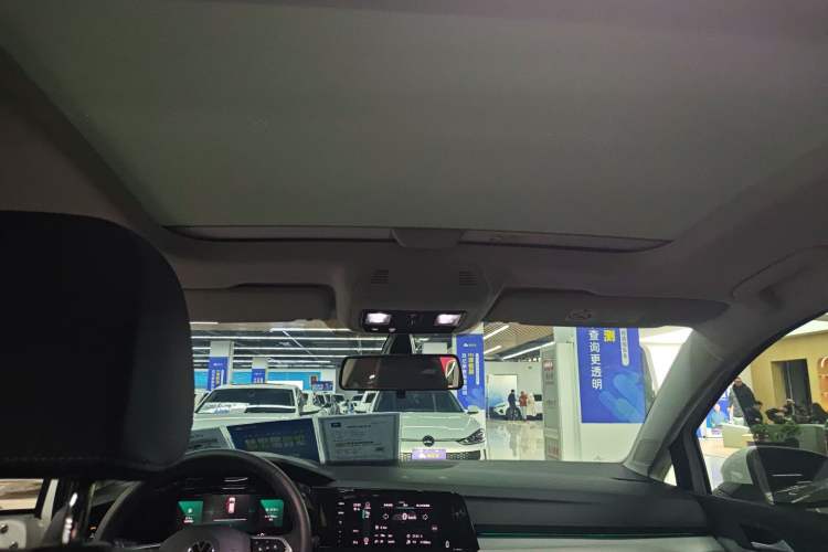 Used Volkswagen Golf 2023 Facelift 280TSI DSG Pro
