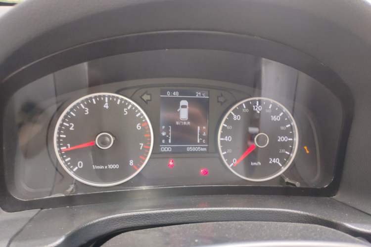 Used Yema T70 2016 Upgraded Model 1.5T Manual Leading Version Instrument Cluster