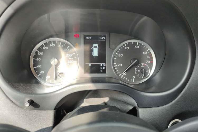 Used Mercedes-Benz Vito 2016 2.0T Business Edition Instrument Cluster