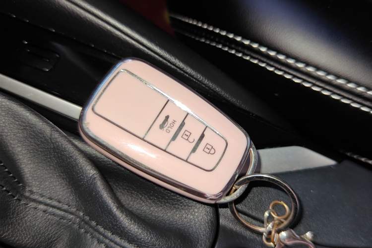 Used Toyota Levin 2022 185T CVT Luxury Edition Interior 1