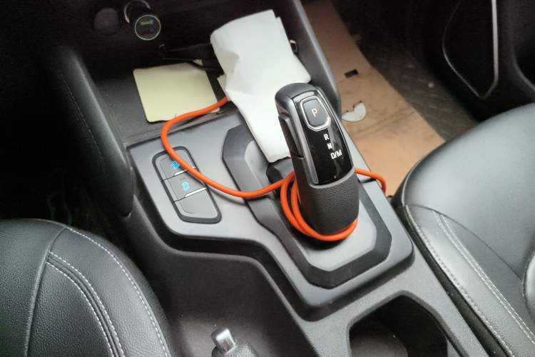 Used JMC Yuhu 7 2022 2.0T Automatic Gasoline Two-Wheel Drive Comfort Plus Long Wheelbase JX4G20A6L
