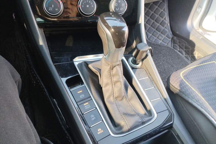 Used Volkswagen Sagitar 2019 200TSI DSG Comfort Version China V Standard