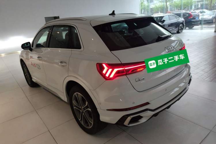 Used Audi Q3 2024 40 TFSI Fashion Dynamic Model Rear Left 45 Deg