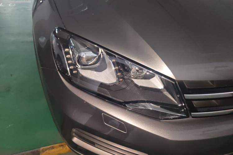 Used Volkswagen Touareg 2011 3.0 TSI Comfort Version